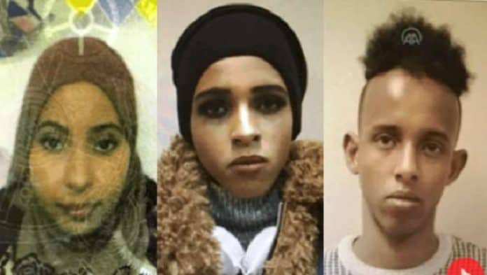 Qisada Wiil Somali Ah Oo Iska Dhigay Gabar Si Uu U Galo Uk Gabadhii Qisada Wiil Somali Ah Oo Iska Dhigay Gabar Si Uu U Galo Uk Gabadhii