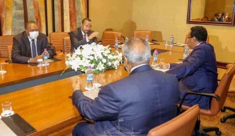 Yaa garta siiyay Kenya, una diiday Soomaaliya? Sababta? Jawaabta kooban waxay tahay.. (Qormo)