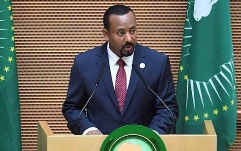Itoobiya iyo UK oo noqday dowladihii ugu horeeyay ee u hambalyeeyay Xasan Sheekh