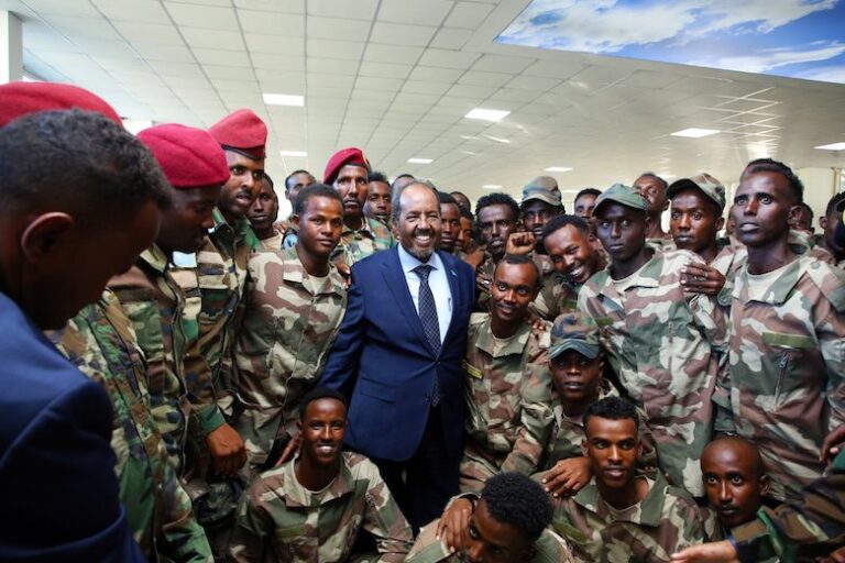 Madaxtooyada Somaliya oo beenisay Warar hore looga baahiyey Askarta ku maqan Eritrea