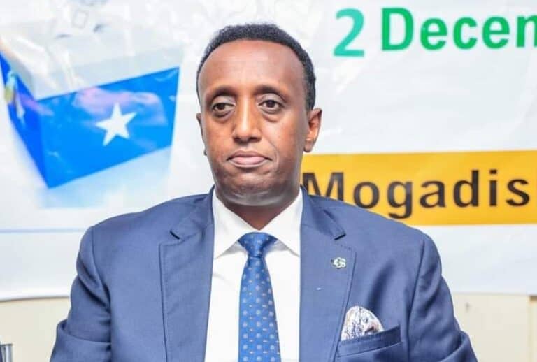 Guddiga Doorashooyinka Qaran oo doortay Guddoomiye iyo Xeer Madaxweyne oo lagu soo saaray
